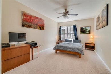 628 Appeldoorn Cir unit 628, Asheville, NC 28803 - photo 7