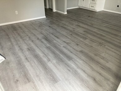 6910 Weston St unit 3, Houston, TX 77021 - photo 3