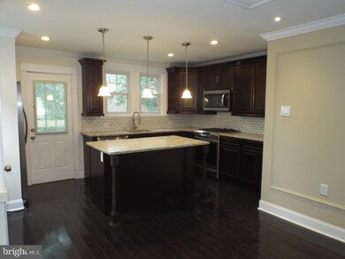 613 Cypress St, Lansdowne, PA 19050 - photo 6