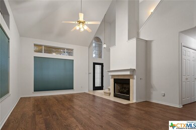 2005 Lancaster St, San Marcos, TX 78666 - photo 4