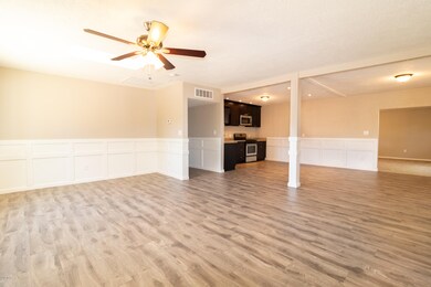 575 W Camino Yucca 8
