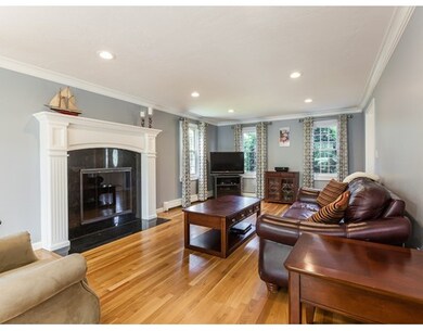 22 Ketcham Ln, Weymouth, MA 02190 - photo 4