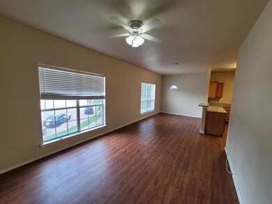 815 Betty Ct unit B, Hurst, TX 76053 - photo 4