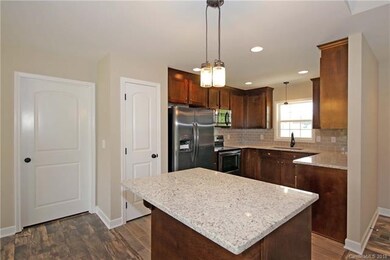 130 Portman Ln unit 19, Statesville, NC 28625 - photo 6