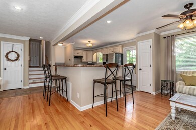 16-web-or-mls-2143 SARATOGA CT FINAL --7