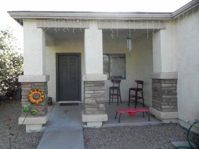 2512 N 29th Place, Phoenix, AZ 85008 - photo 2