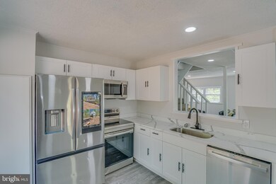 68 Buckskin Ln, Berkeley Springs, WV 25411 - photo 7