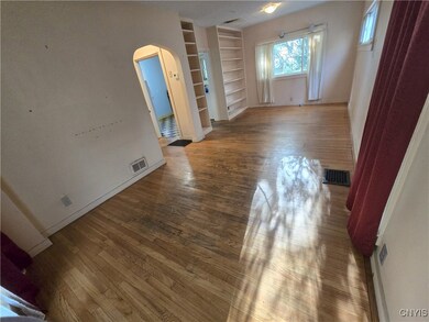 316 S Midler Ave, Syracuse, NY 13206 - photo 5