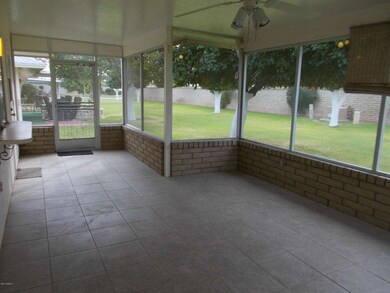 10817 W Cameo Dr, Sun City, AZ 85351 - photo 2
