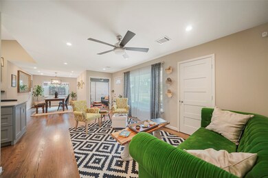 2311 Hewitt Dr, Houston, TX 77018 - photo 5