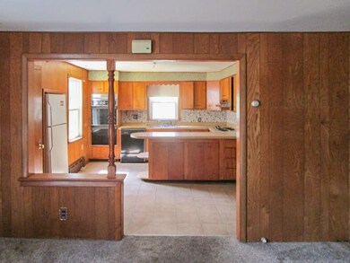 541 Woodman St, Fall River, MA 02724 - photo 5