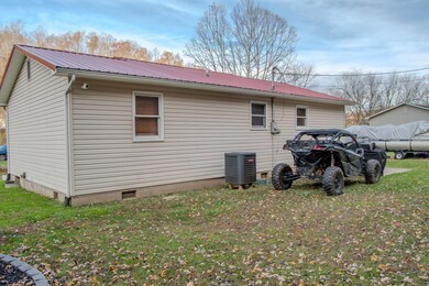10 Vinewood Ln, Hitchins, KY 41146 - photo 7