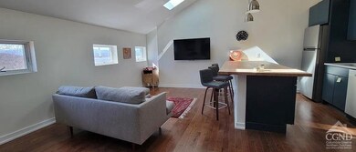 Living Room/Kitchen