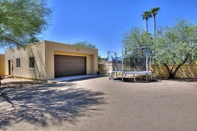 Garage 2