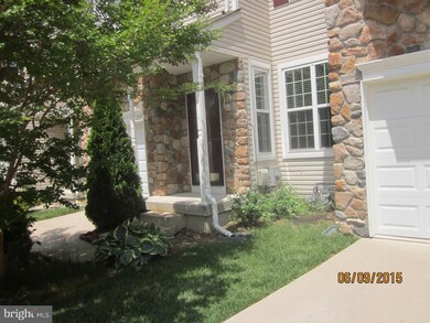 211 Chancellor Dr, Woodbury, NJ 08096 - photo 2