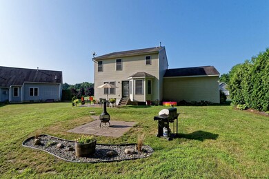 619 Maple Ln, Schenectady, NY 12309 - photo 2