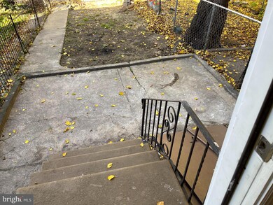 1263 Decatur St, Camden, NJ 08104 - photo 3