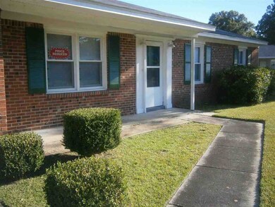 404 Tower Dr, Jacksonville, NC 28546 - photo 2