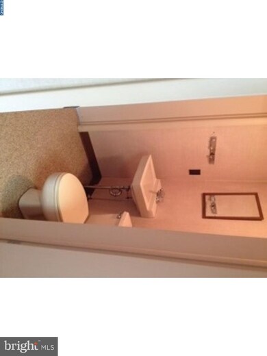 2 Concord Rd, Darby, PA 19023 - photo 5