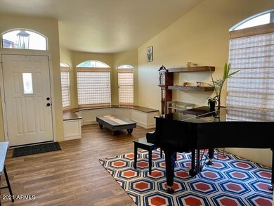 Entry Way/Family room