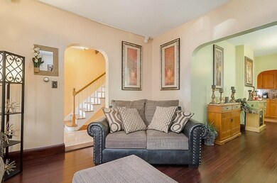 174 Sycamore St, Roslindale, MA 02131 - photo 4