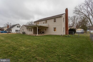 13133 Madonna Ln, Fairfax, VA 22033 - photo 4