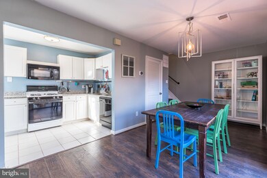 9053 Andromeda Dr, Burke, VA 22015 - photo 7