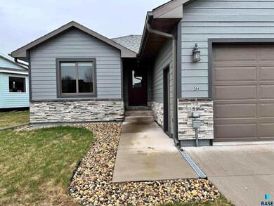 504 Cedar Dr, Harrisburg, SD 57032 - photo 3