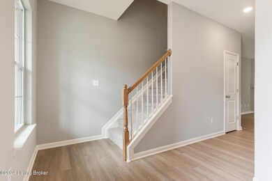 8430 Gateway Run Rd-6