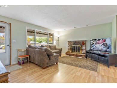 17055 SW Vincent Ct, Beaverton, OR 97007 - photo 5