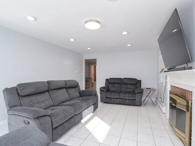 32 Woodland St, Holyoke, MA 01040 - photo 7