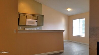 Kitchen & dining