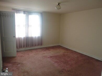 911 Fairfax Rd, Drexel Hill, PA 19026 - photo 7