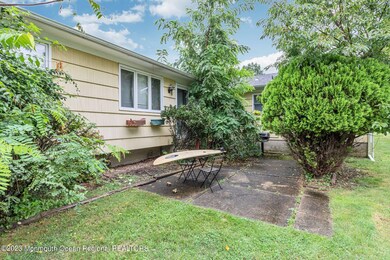 22 Lake Ave, Eatontown, NJ 07724 - photo 2