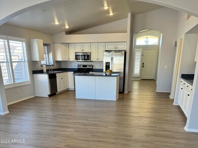 2420 E Whitten St, Chandler, AZ 85225 - photo 7