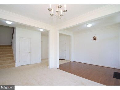 2006 Pleasant Valley Dr, Lansdale, PA 19446 - photo 6