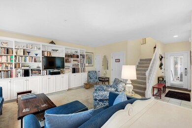 8569 Turnberry Court_20181217_043
