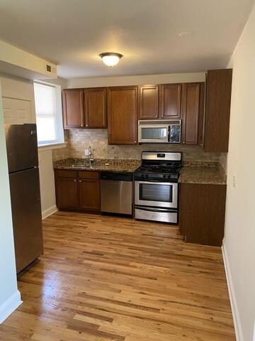 6317 N Sacramento Ave unit 3W, Chicago, IL 60659 - photo 5