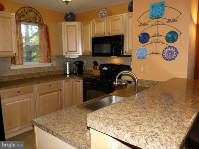 11508 Aldburg Way, Germantown, MD 20876 - photo 4