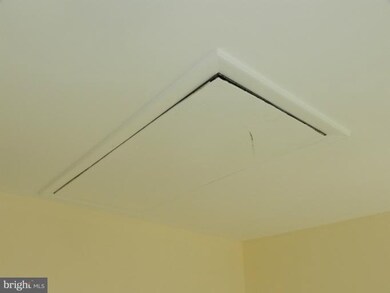 121 Laburnum Rd, Edgewood, MD 21040 - photo 2