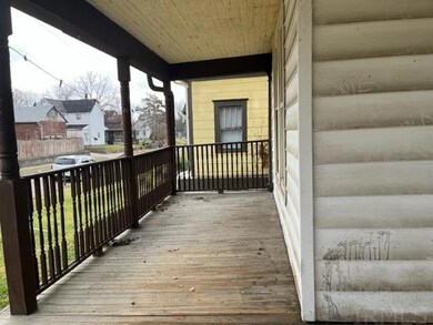 421 S Mound St unit 2, Muncie, IN 47305 - photo 2