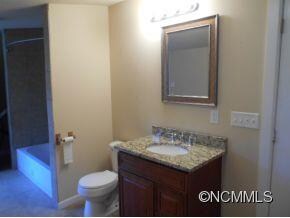 710 Center St, Asheville, NC 28803 - photo 6