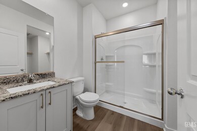 7911 Avocado Ln, Bakersfield, CA 93313 - photo 5