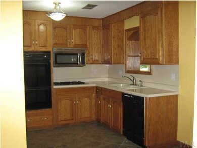 9610 Pinecone Dr, Cantonment, FL 32533 - photo 5