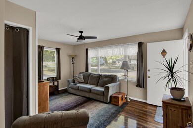 4207 SW 23rd St, Topeka, KS 66614 - photo 5