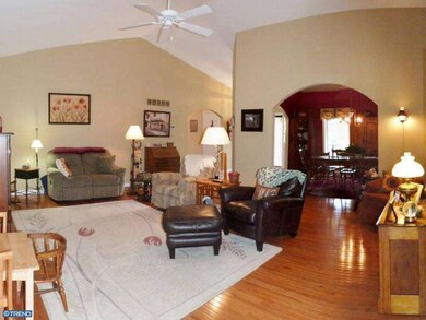 411 Harmony Ln, Douglassville, PA 19518 - photo 6