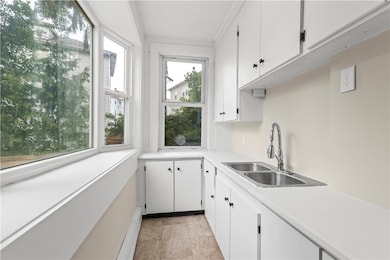 715 Elm St, Woonsocket, RI 02895 - photo 4