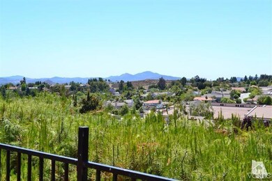 2581 Whitechapel Place, Thousand Oaks, CA 91362 - photo 2