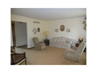 Living Room-L1.