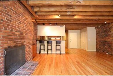 122-124 Fulton St unit 1, Boston, MA 02109 - photo 3